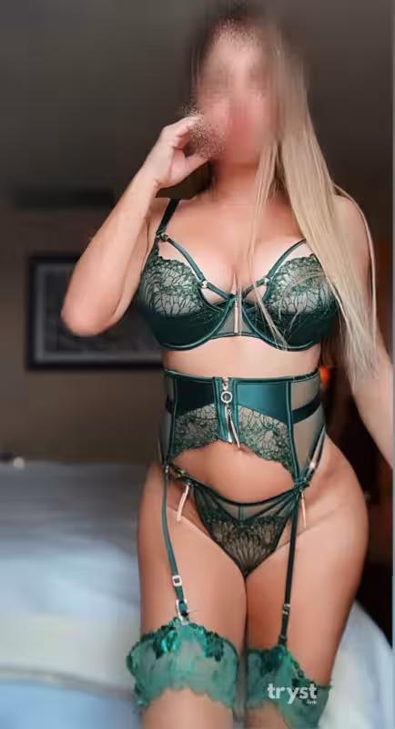 Escort Sofia Lensi in Boston, MA